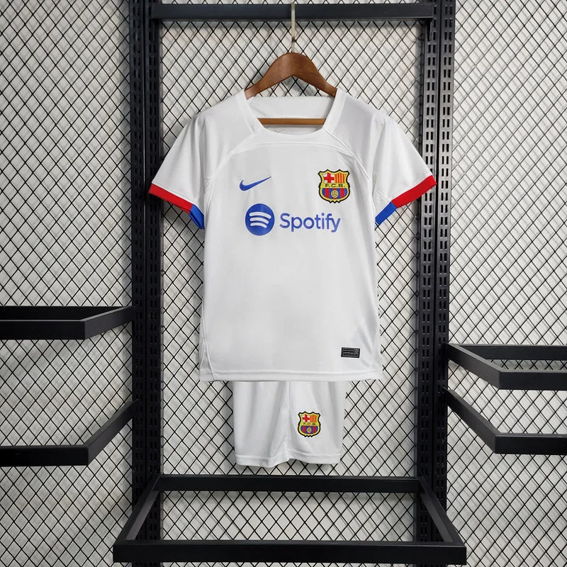 Kit Infantil Barcelona 23/24 - Branco