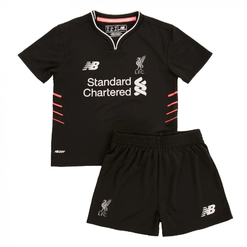 Liverpool Kid Away Kit 16/17